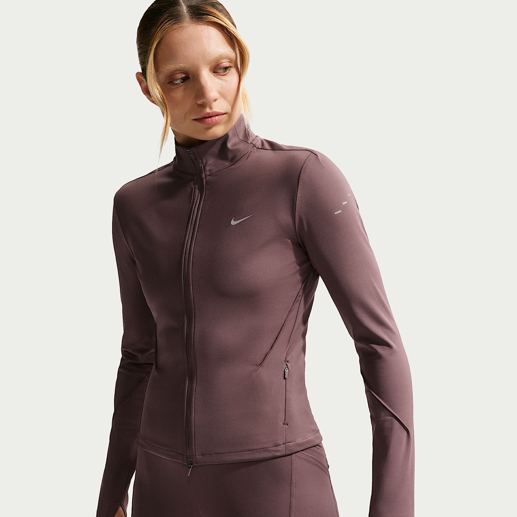 Nike Swift Women's Dri-FIT Full-Zip Mid-Layer Running Top. Nike.com